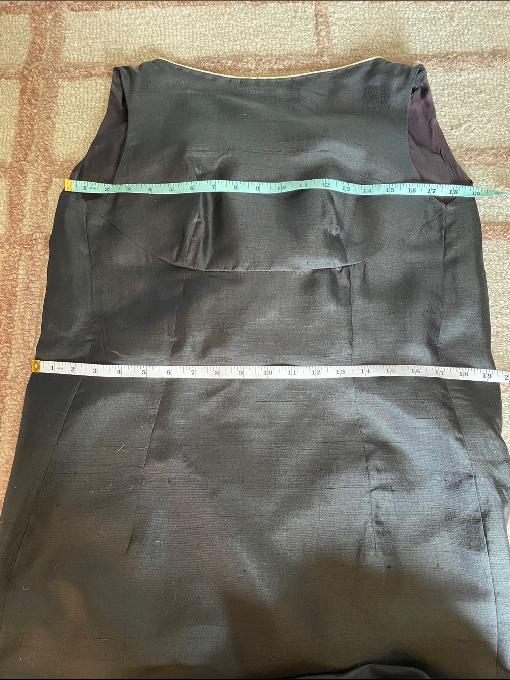 Vintage 60s Raw Silk Handmade Black Sleeveless Sheath Midi Dress Size 8 - Picture 7 of 10